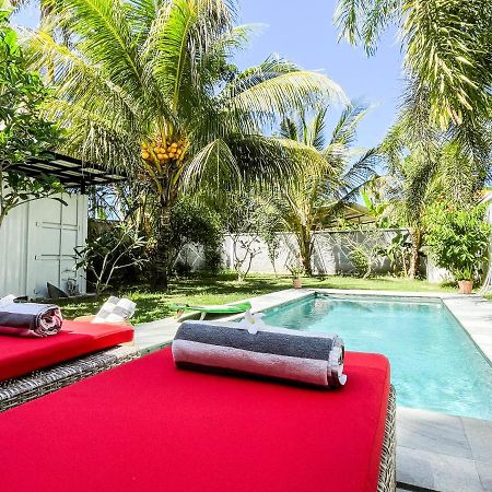 Villa Kotak Surfers Escape Reopening Rates Apply Now Selong Belanak Zewnętrze zdjęcie