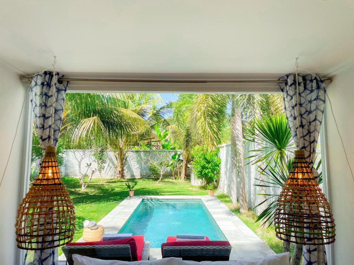 Villa Kotak Surfers Escape Reopening Rates Apply Now Selong Belanak Zewnętrze zdjęcie