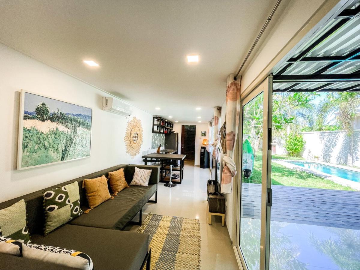 Villa Kotak Surfers Escape Reopening Rates Apply Now Selong Belanak Zewnętrze zdjęcie