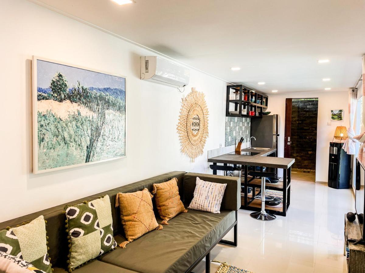 Villa Kotak Surfers Escape Reopening Rates Apply Now Selong Belanak Zewnętrze zdjęcie